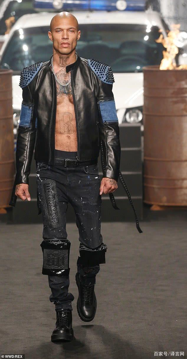 纽约尼克斯训练开放日,转会期复出首秀引欢呼,欧超杯在即,轮换策略成焦点的简单介绍 纽约尼克斯训练开放日,转会期复出首秀引欢呼,欧超杯在即,轮换策略成焦点的简单介绍